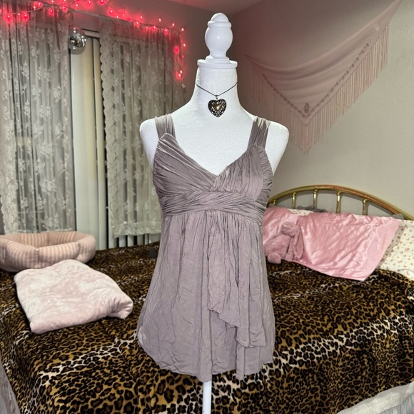 Babydoll Mauve Sleeveless Top - Picture 2 of 8